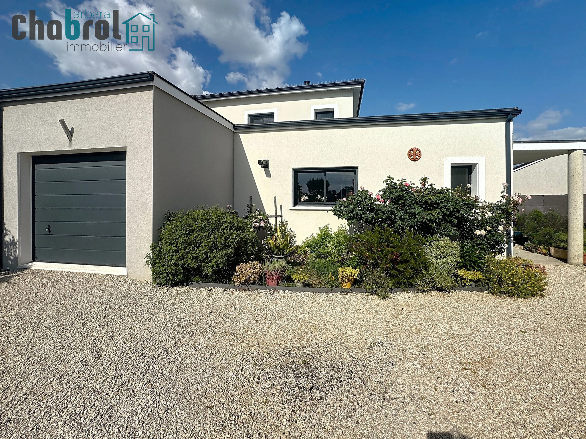 Agence immobilière de CHABROL IMMOBILIER